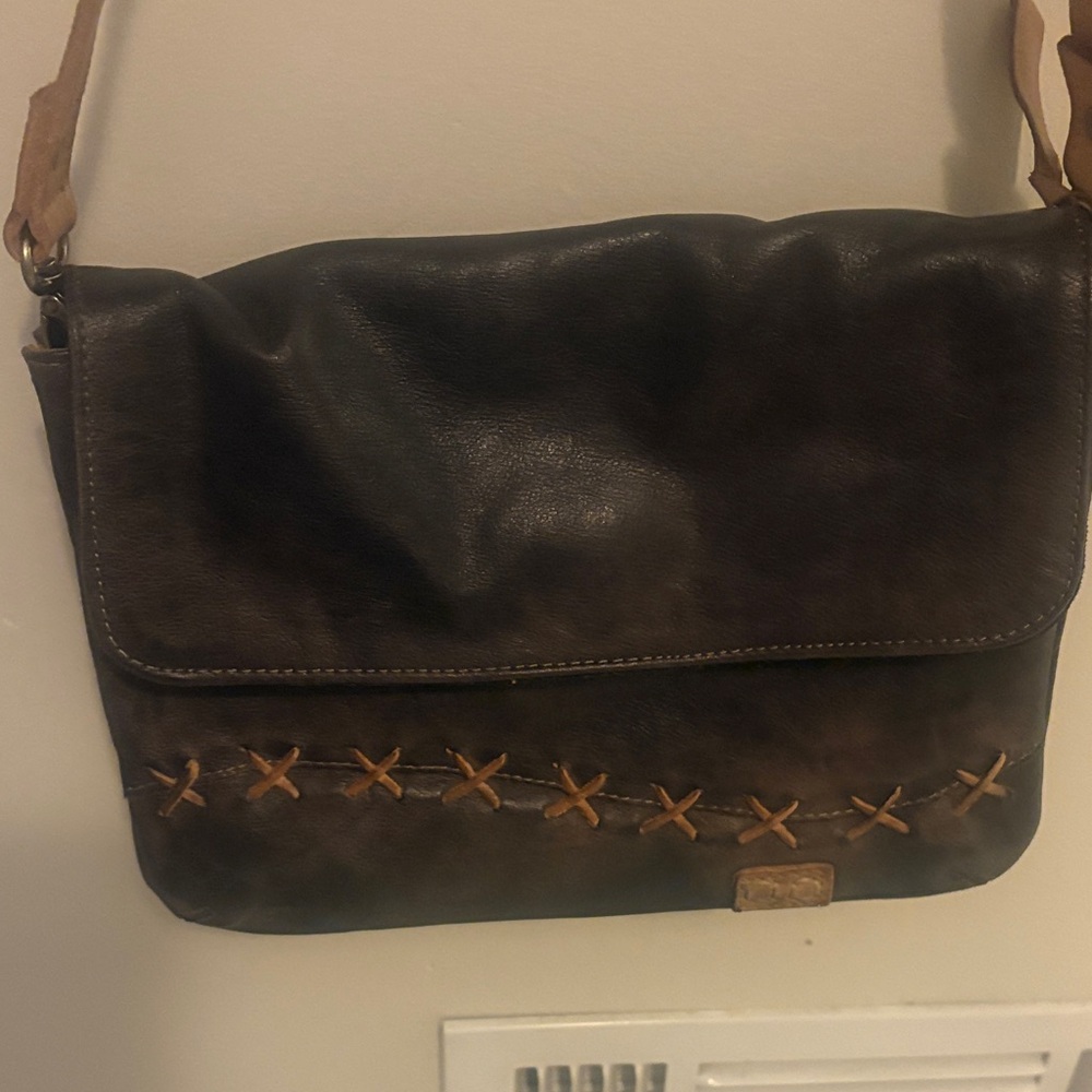Chic Dark Brown Crossbody Bag with Stitch Detailing